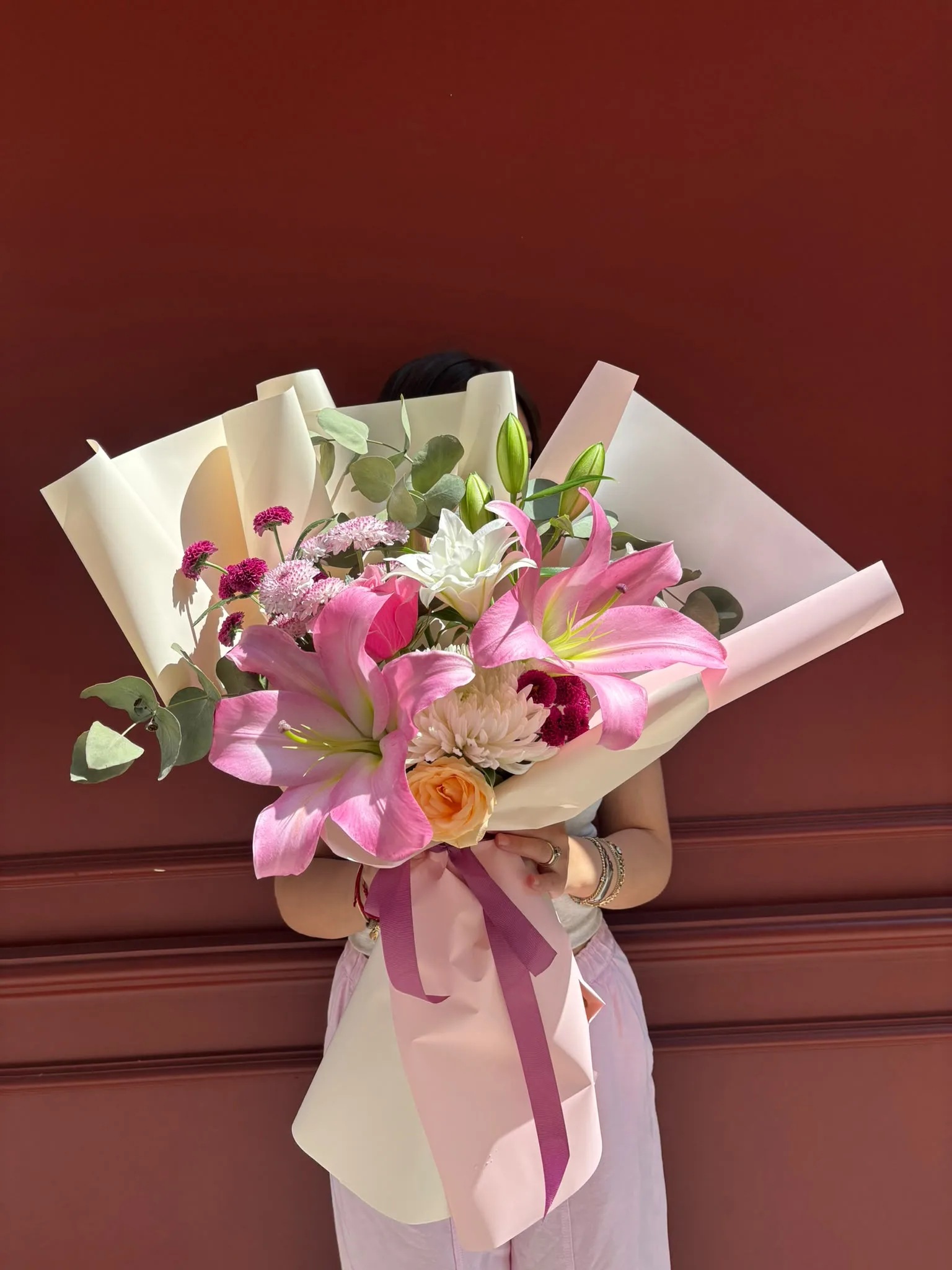 Pink Lily Deluxe Buket